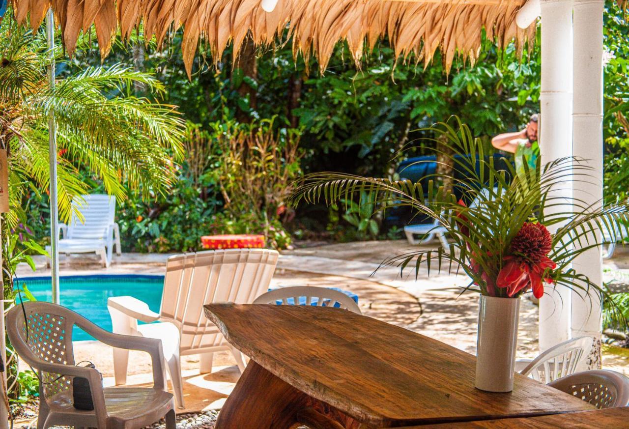 Bambutel Cocles Hotel Puerto Viejo de Talamanca Ngoại thất bức ảnh