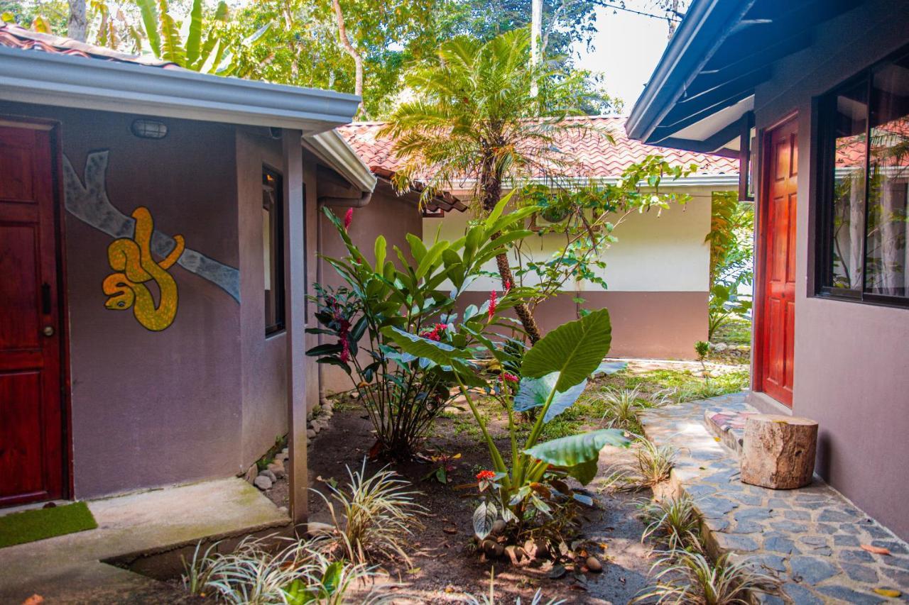 Bambutel Cocles Hotel Puerto Viejo de Talamanca Ngoại thất bức ảnh