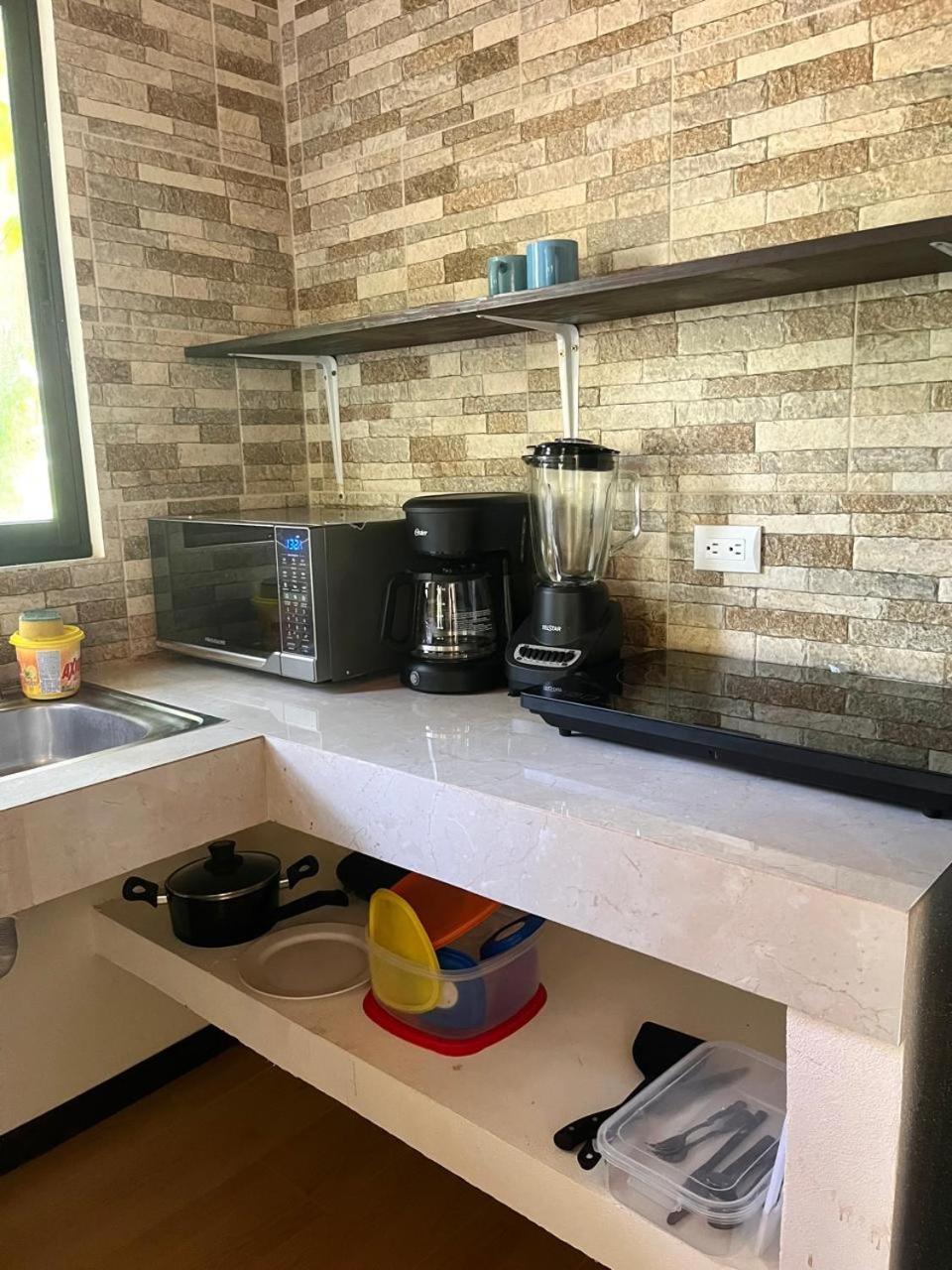 Bambutel Cocles Hotel Puerto Viejo de Talamanca Ngoại thất bức ảnh