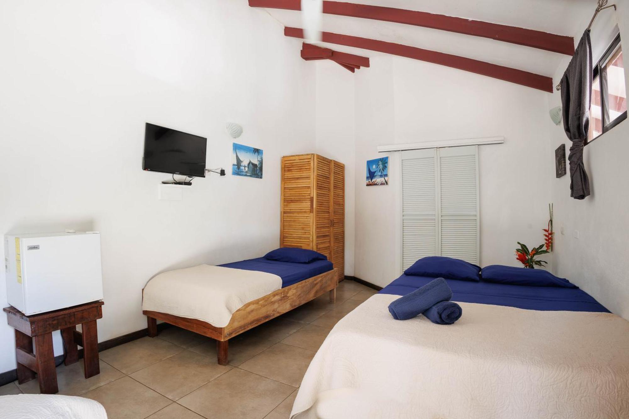 Bambutel Cocles Hotel Puerto Viejo de Talamanca Ngoại thất bức ảnh