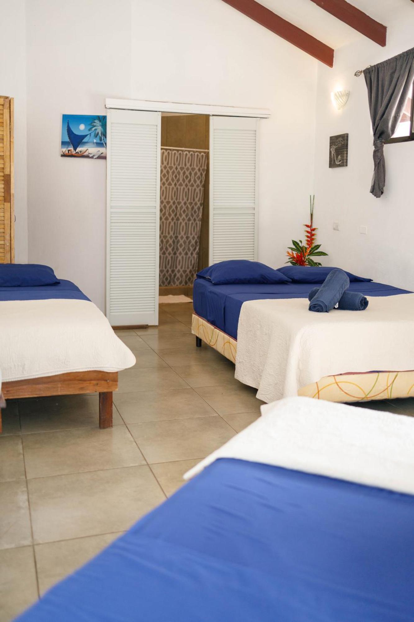 Bambutel Cocles Hotel Puerto Viejo de Talamanca Ngoại thất bức ảnh